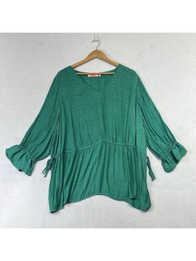 Evri Blouse Green Cheetah Animal Print Size 3X Women 3/4 Sleeves Relaxed Fit